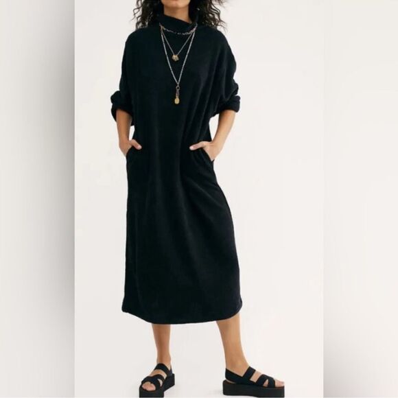 NEW FREE PEOPLE Beach Blanca Maxi Sweater Dress- Black/ Size SMALL - Picture 1 of 2
